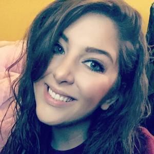 Meet your Posher, Raegan